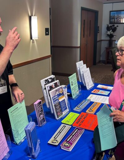 KEVIN KELLY SPEAKS WITH GLENVIEW RESIDENT ABOUT COMMON INTERNET SCAMS