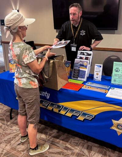 KEVIN KELLY GIVES GLENVIEW RESIDENT INFO ON SHERIFFS CYBER CRIME PREVENTION PROGRAM